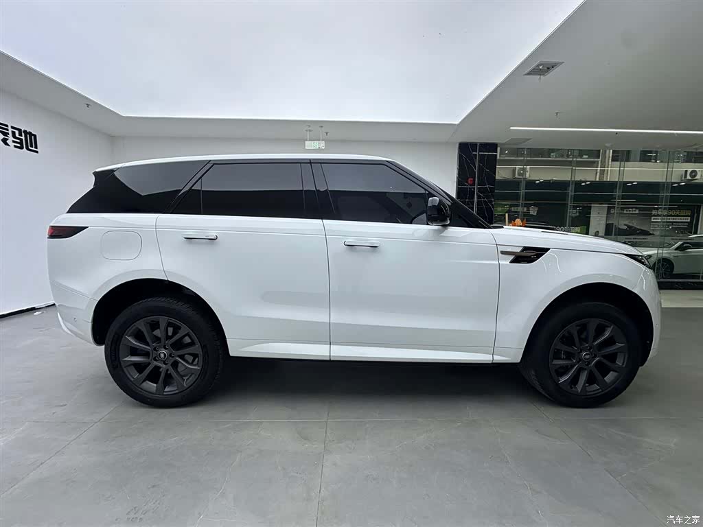 Land Rover Range Rover, 2023 3