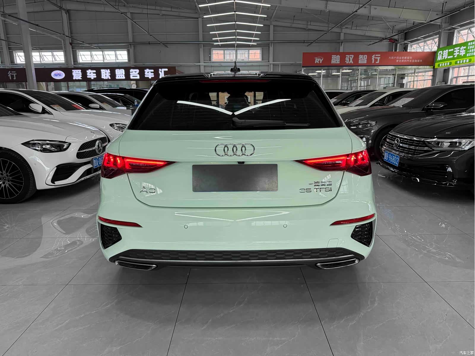 Audi A3, 2022 все фото