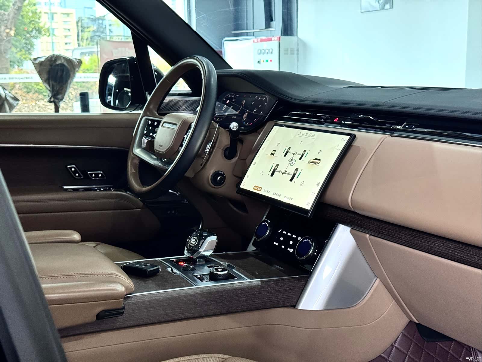 Land Rover Range Rover, 2023 31