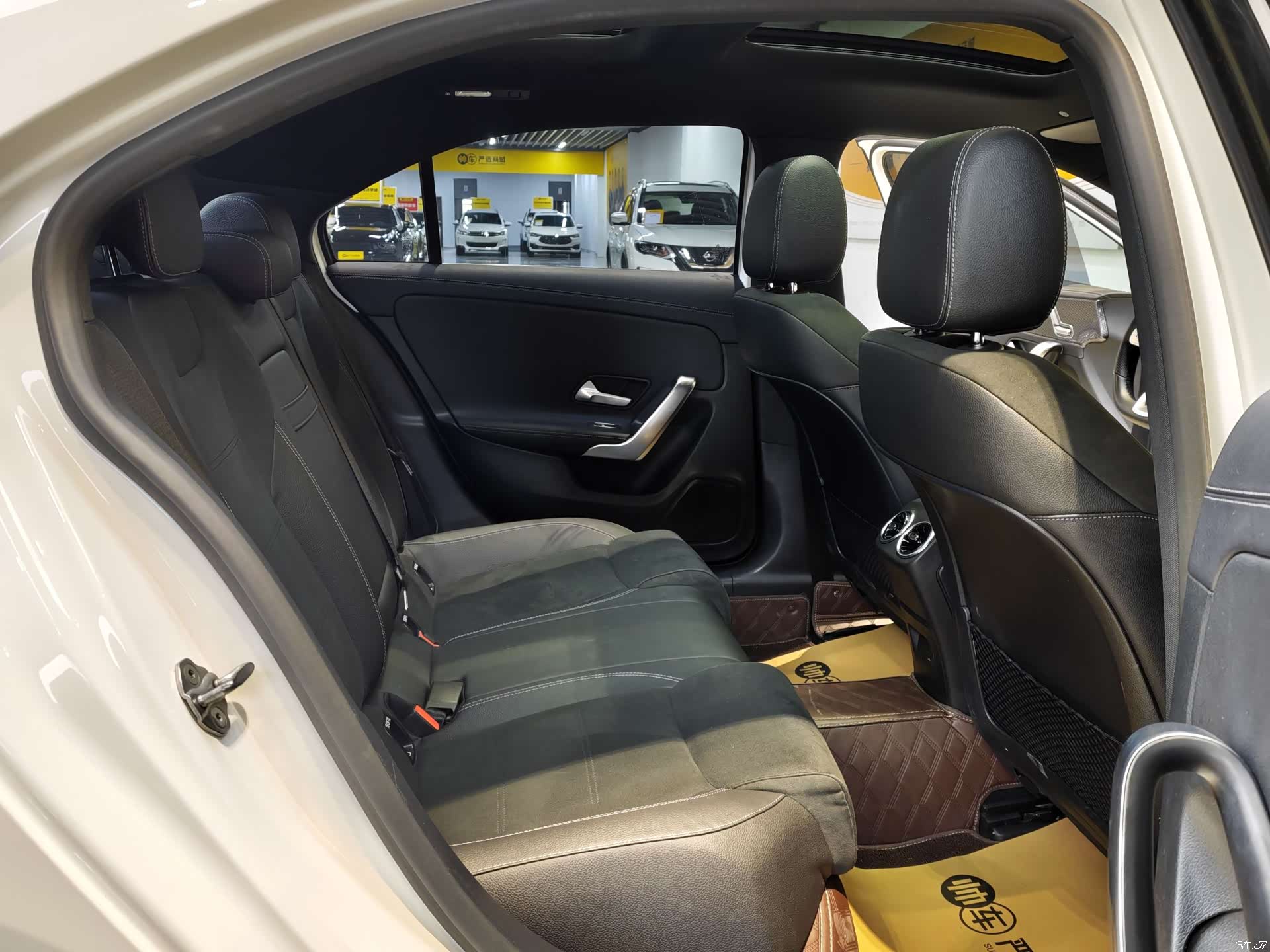 Mercedes-Benz A-Class, 2021 10