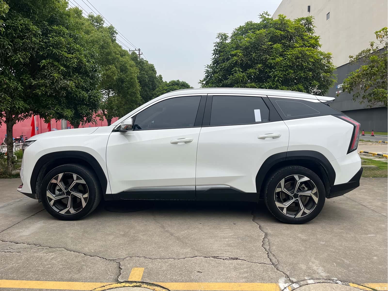 Geely Boyue, 2023 8