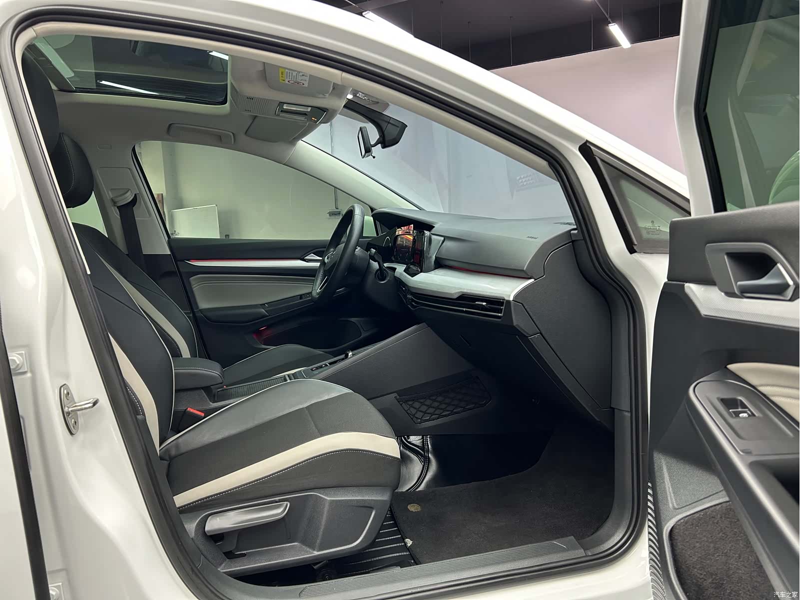 Volkswagen Golf, 2022 21