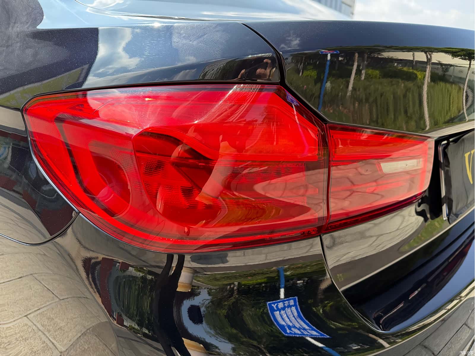 BMW 5 Series, 2019 28