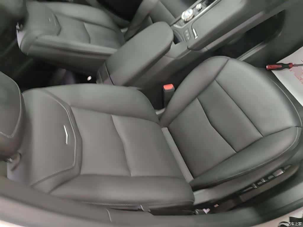 Cadillac XT5, 2020 25