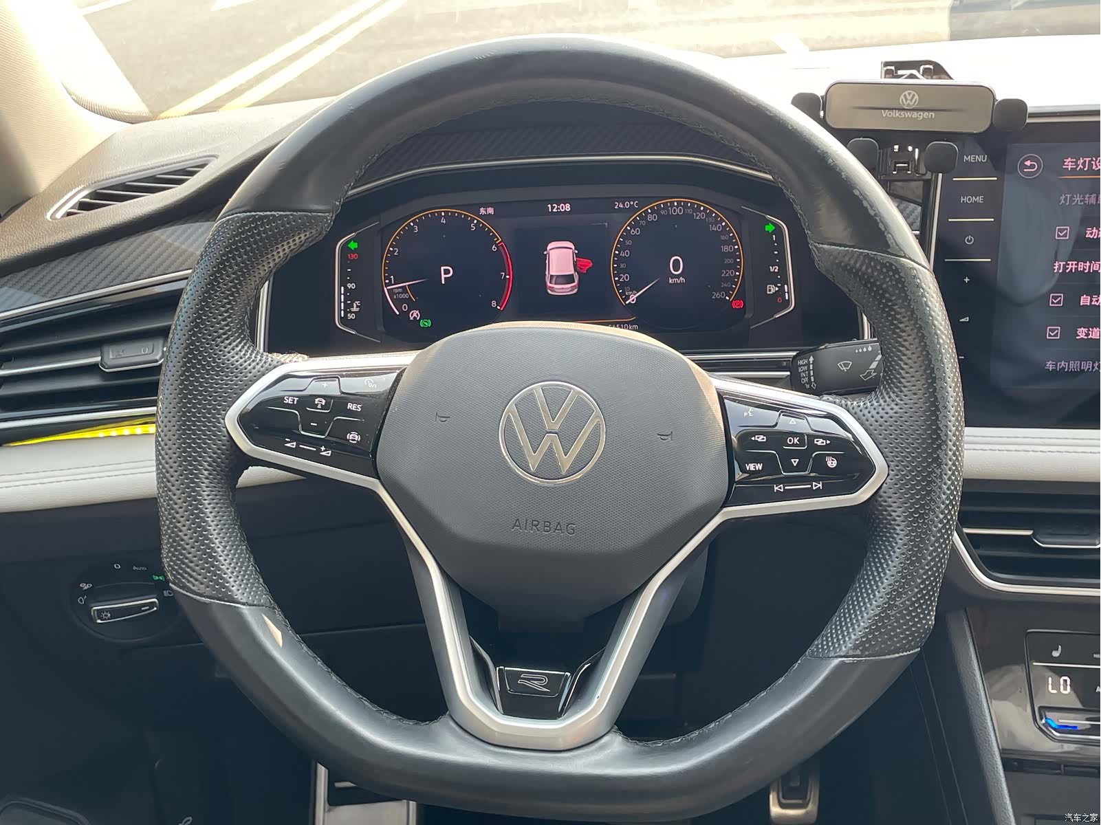 Volkswagen Tiguan L, 2021 17