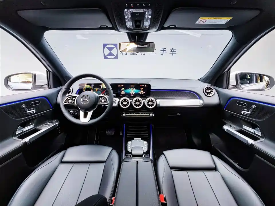 Mercedes-Benz GLB Mercedes-Benz GLB