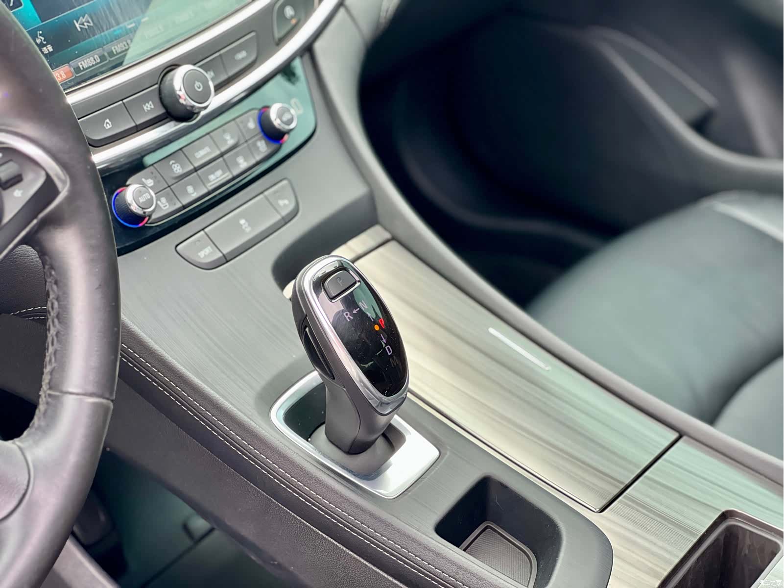 Buick LaCrosse, 2019 9