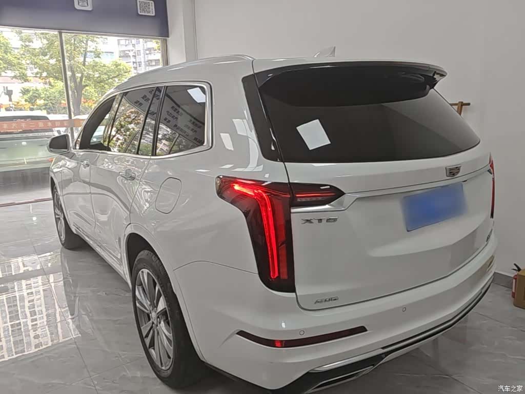 Cadillac XT6, 2021 все фото