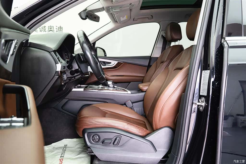 Audi Q7, 2018 11