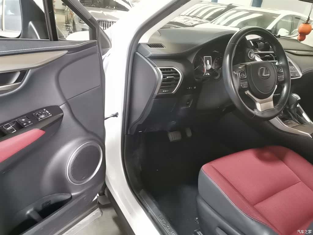 Lexus NX, 2021 16