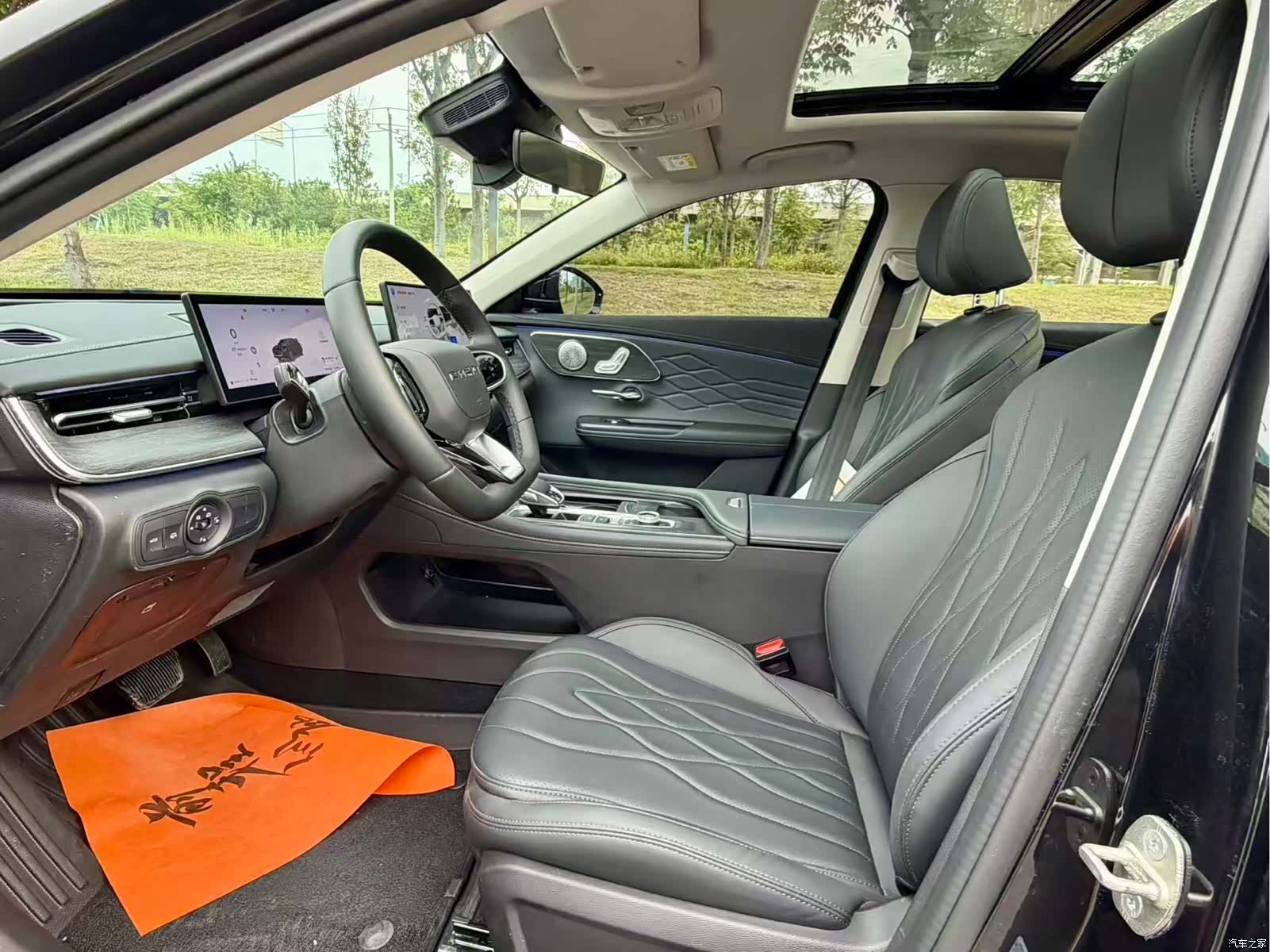 Chery Arrizo 8, 2025 4