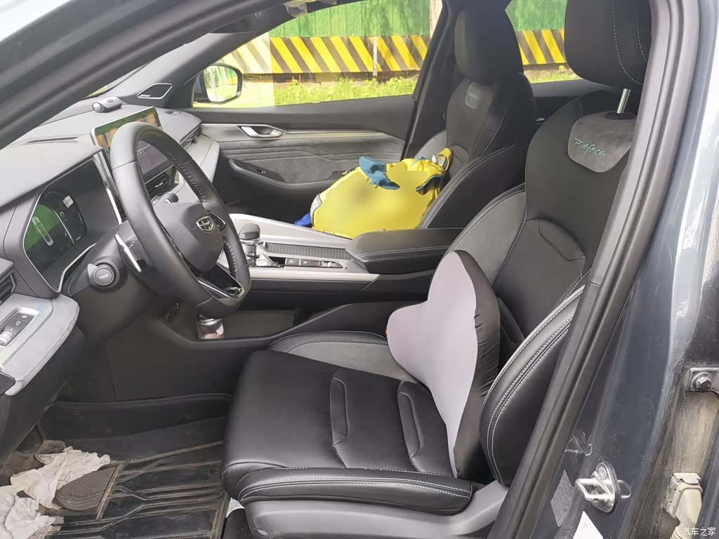 Geely Preface, 2022 11
