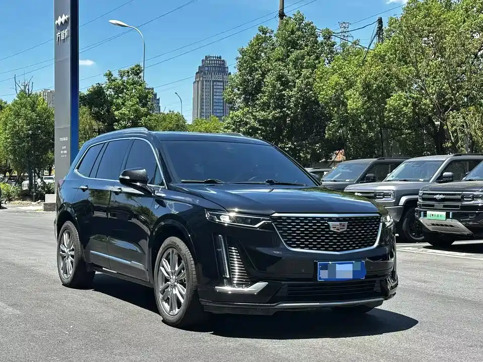 Cadillac XT6