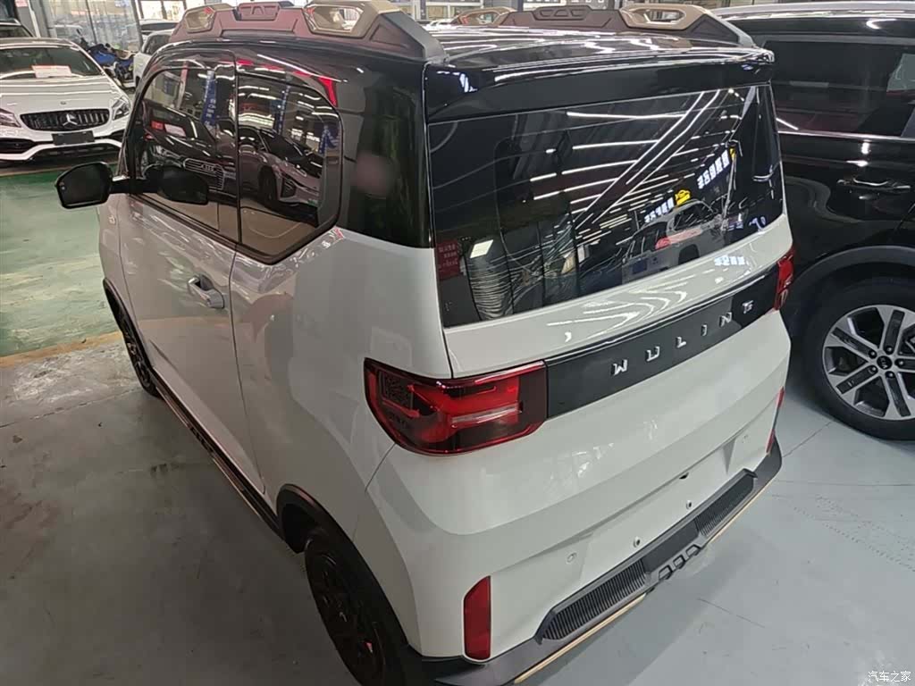 Wuling MINIEV, 2023 все фото