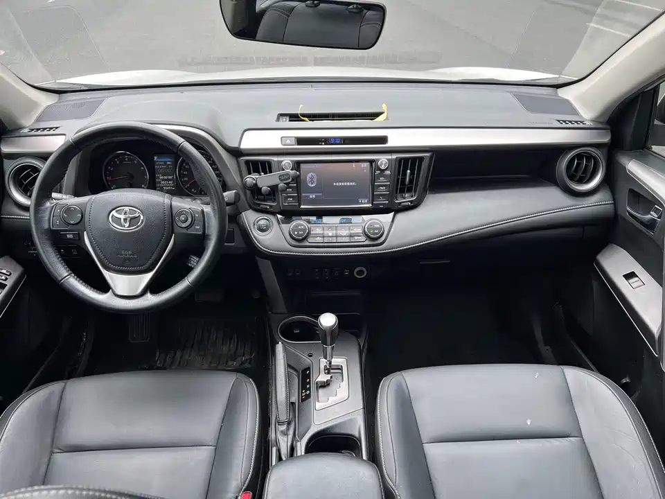 Toyota RAV4 Rongfang