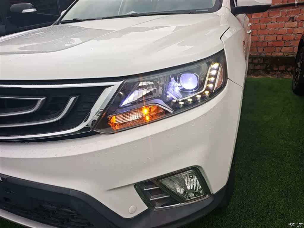 Geely X6, 2017 24