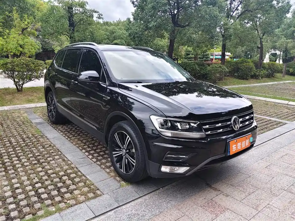 Volkswagen Tiguan L