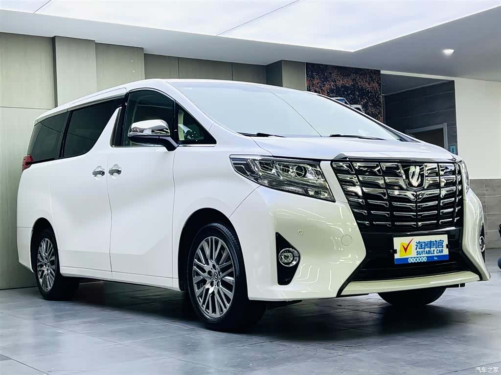 Toyota Alphard, 2017 3