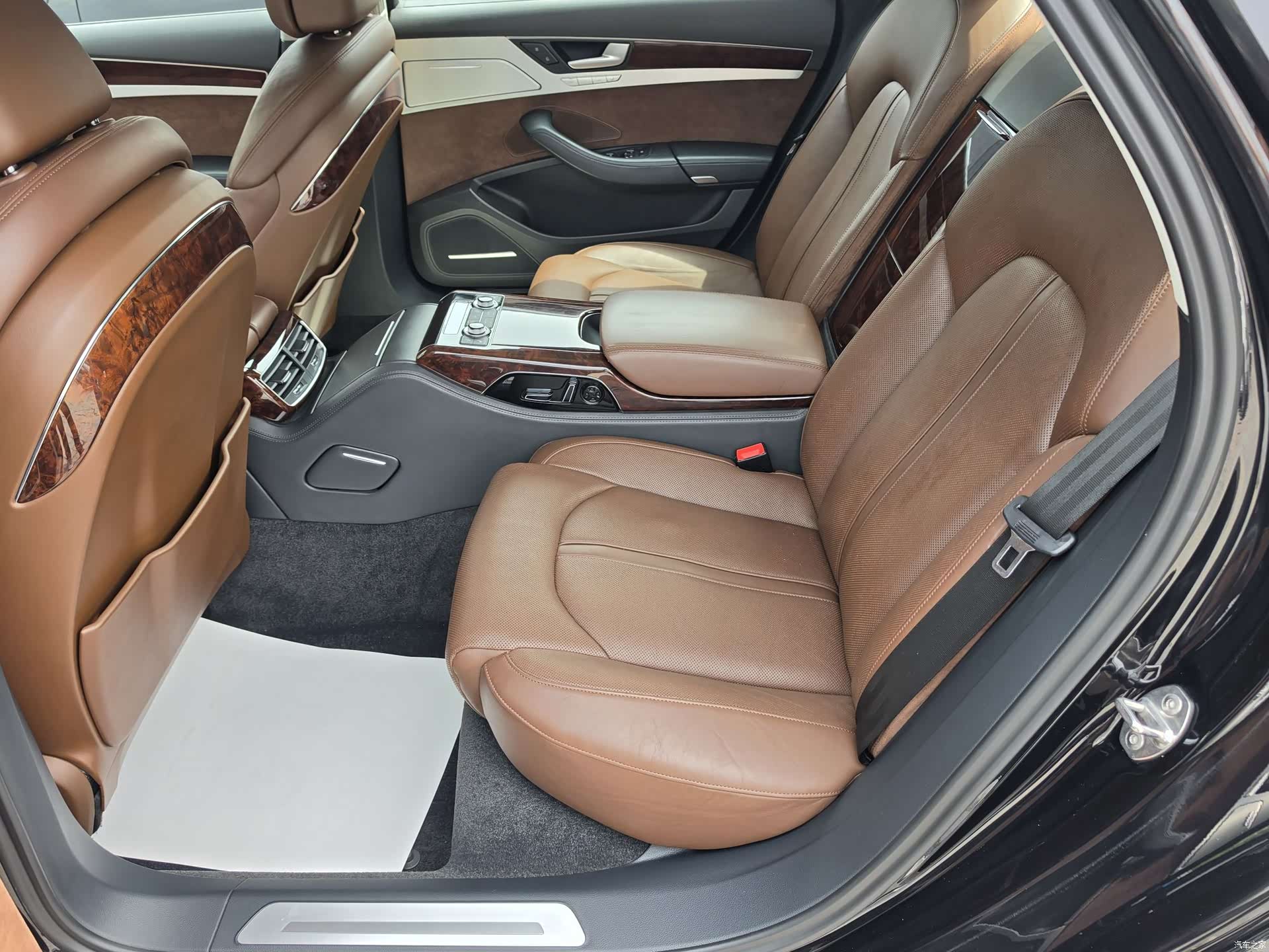 Audi A8L, 2013 13