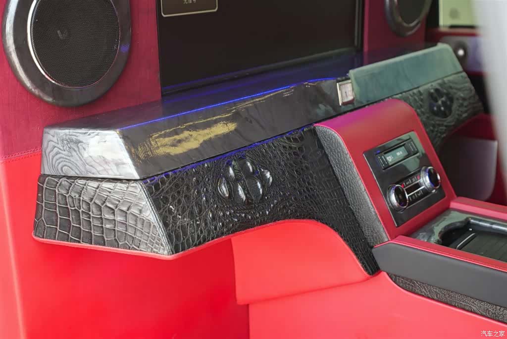 Lincoln Navigator, 2018 20
