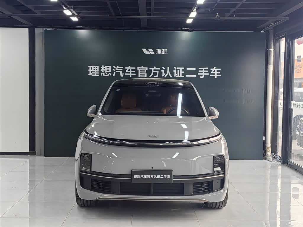 Li Auto L9, 2025 1