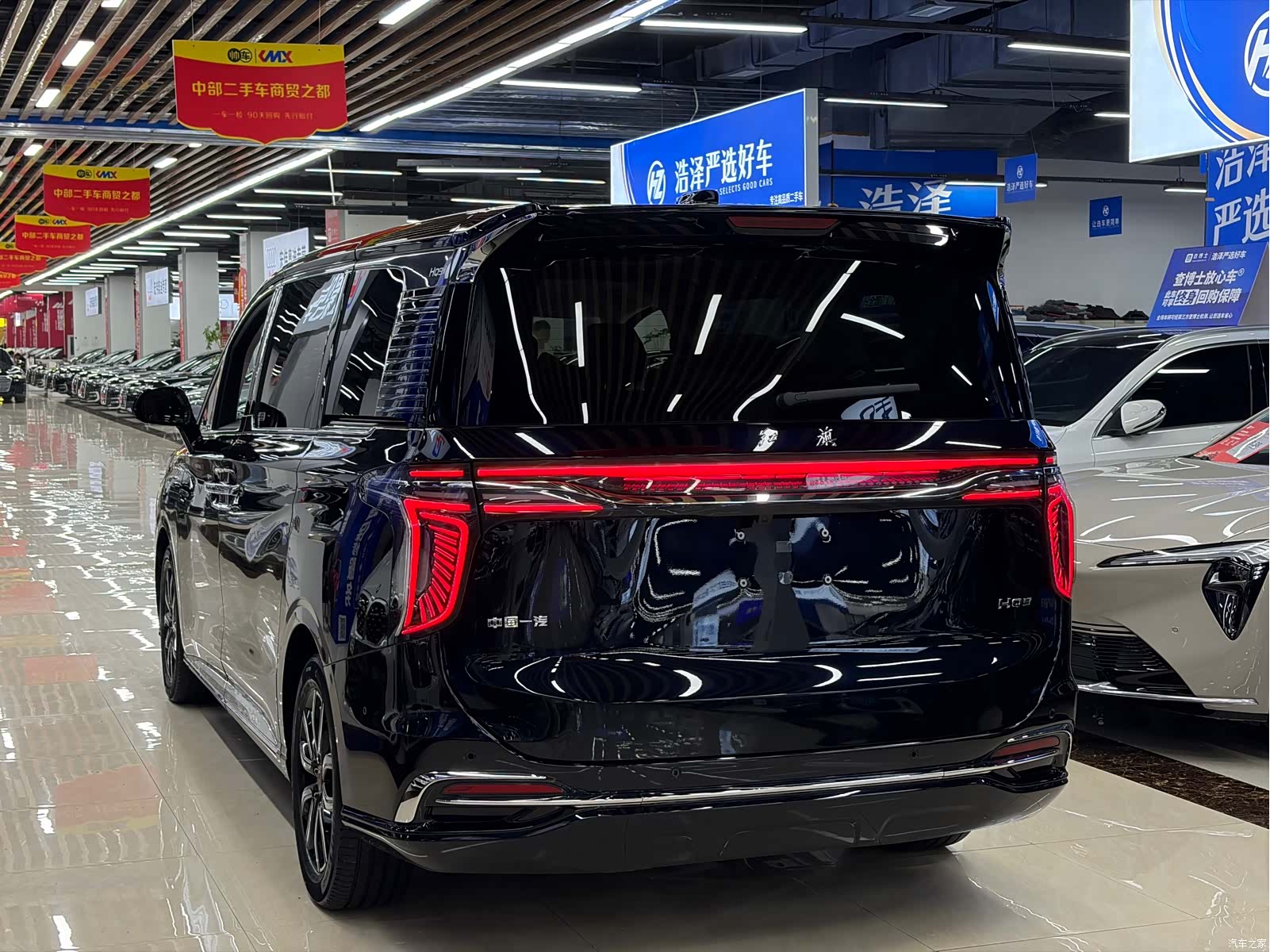Hongqi HQ9, 2023 4
