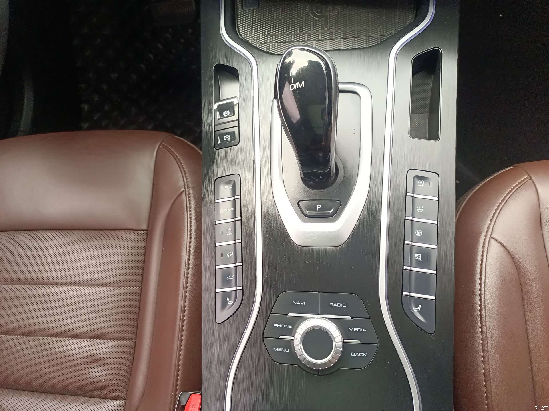WEY VV7, 2019 13