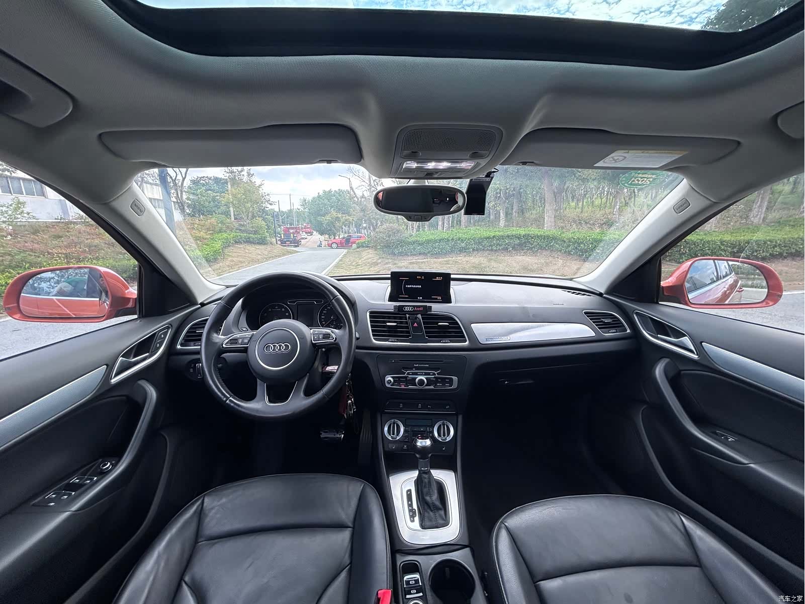 Audi Q3, 2014 15