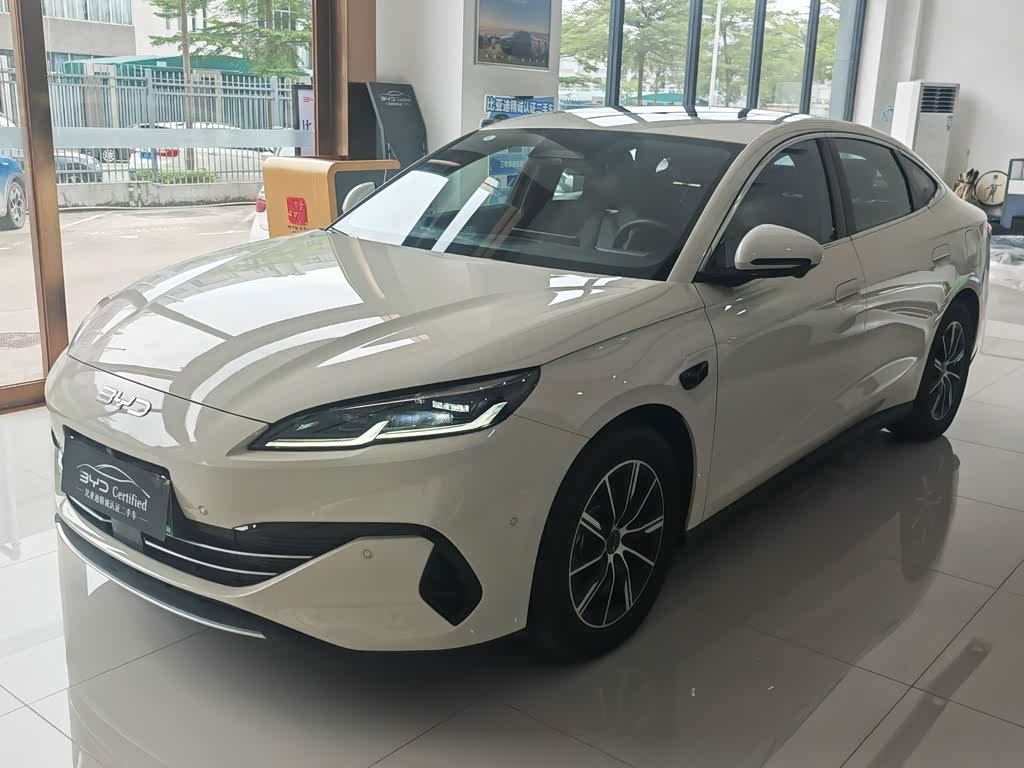 BYD Seal 06