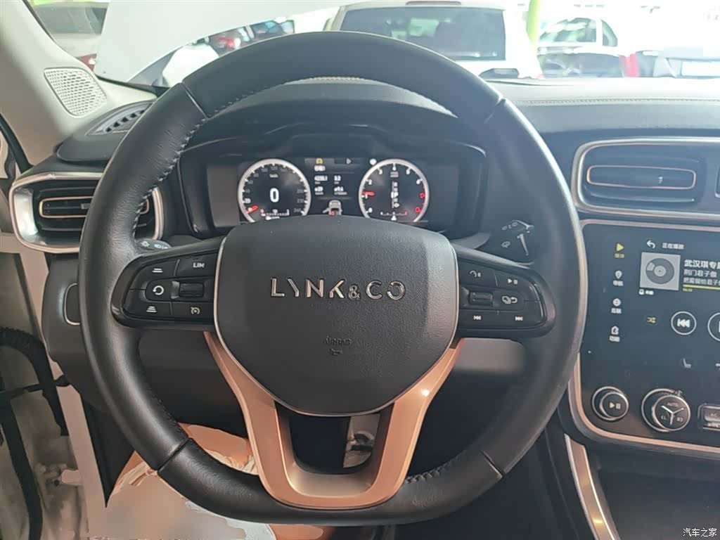 Lynk & Co 01, 2018 11