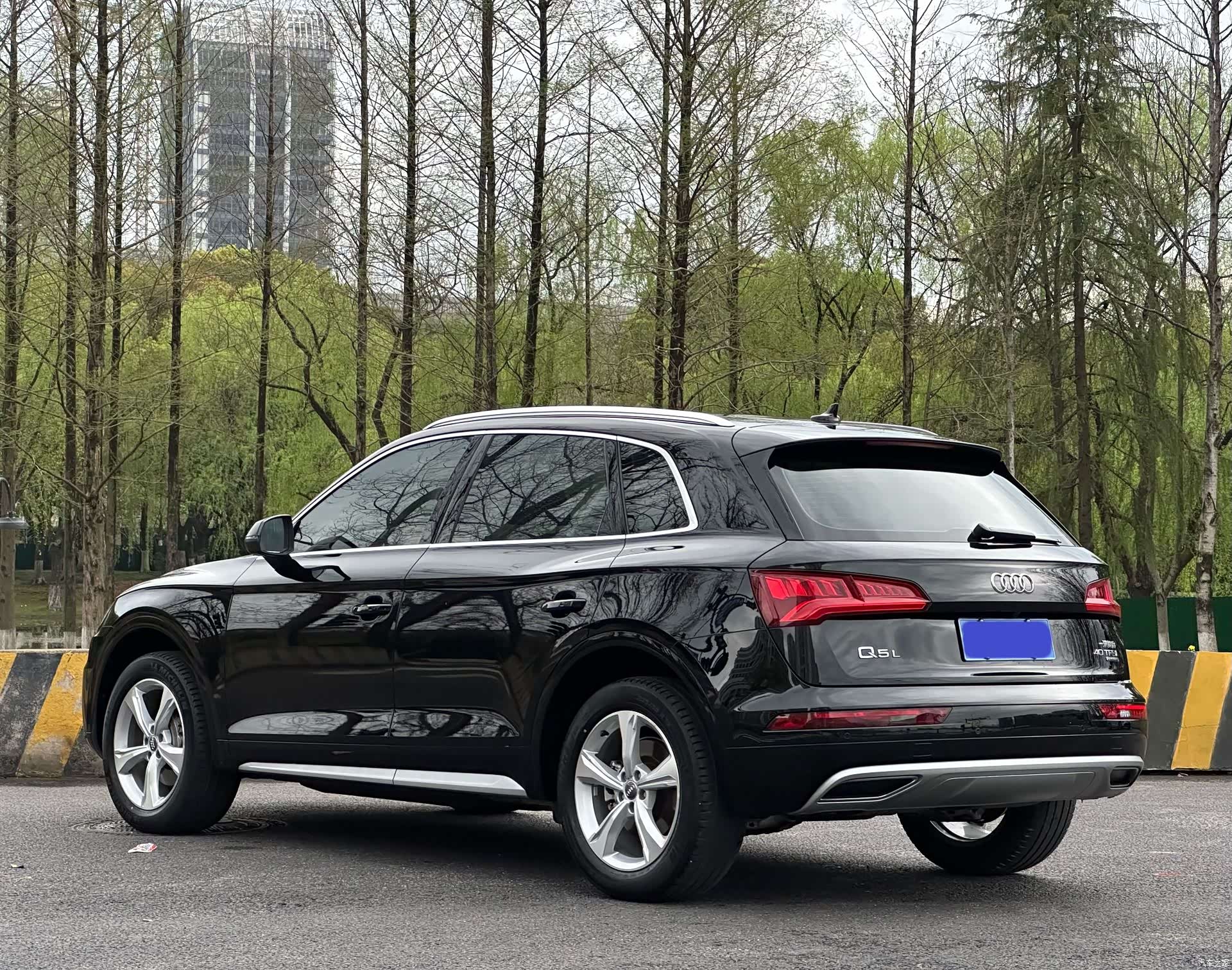 Audi Q5L, 2021 все фото