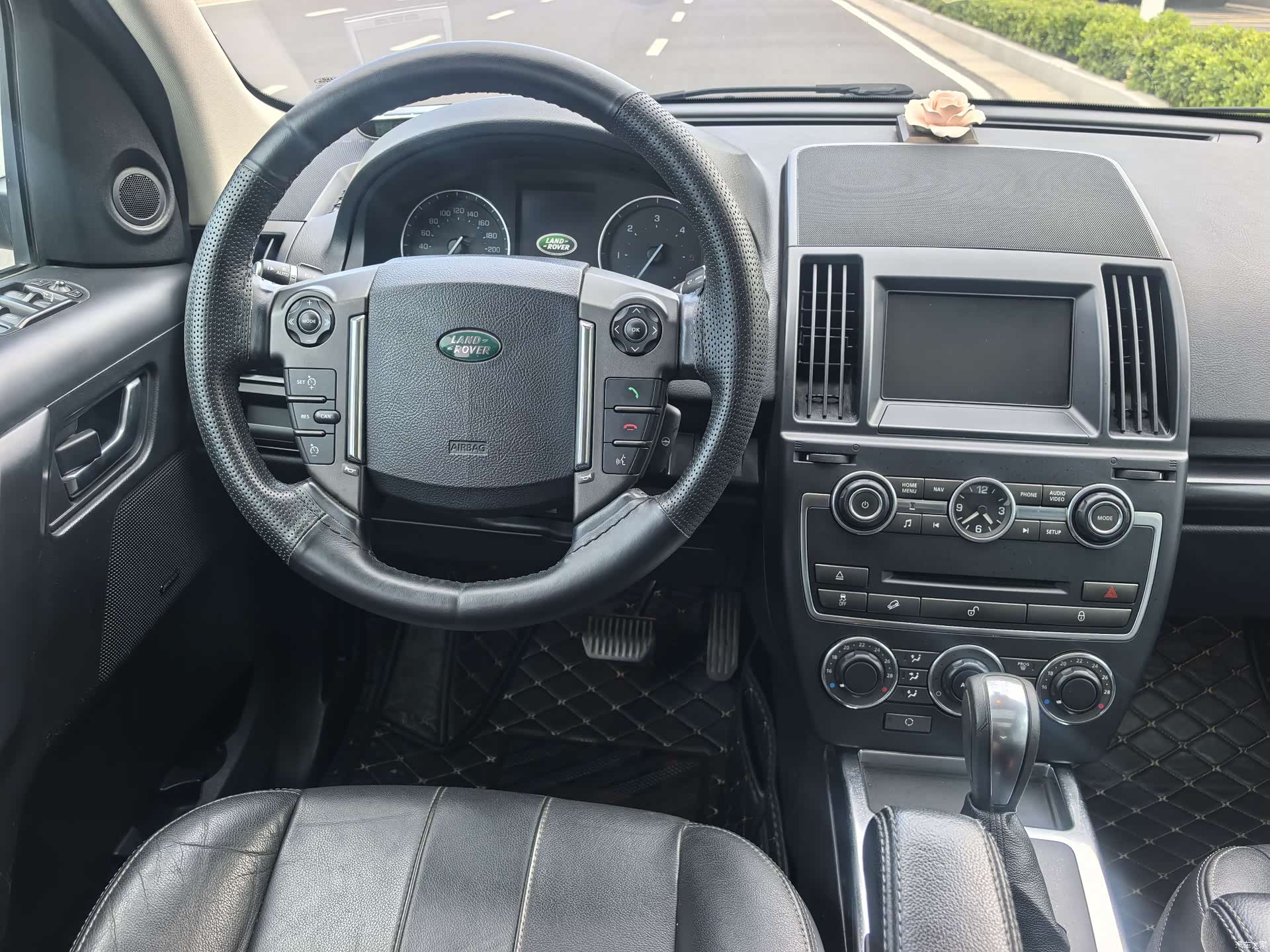 Land Rover SD4, 2014 14