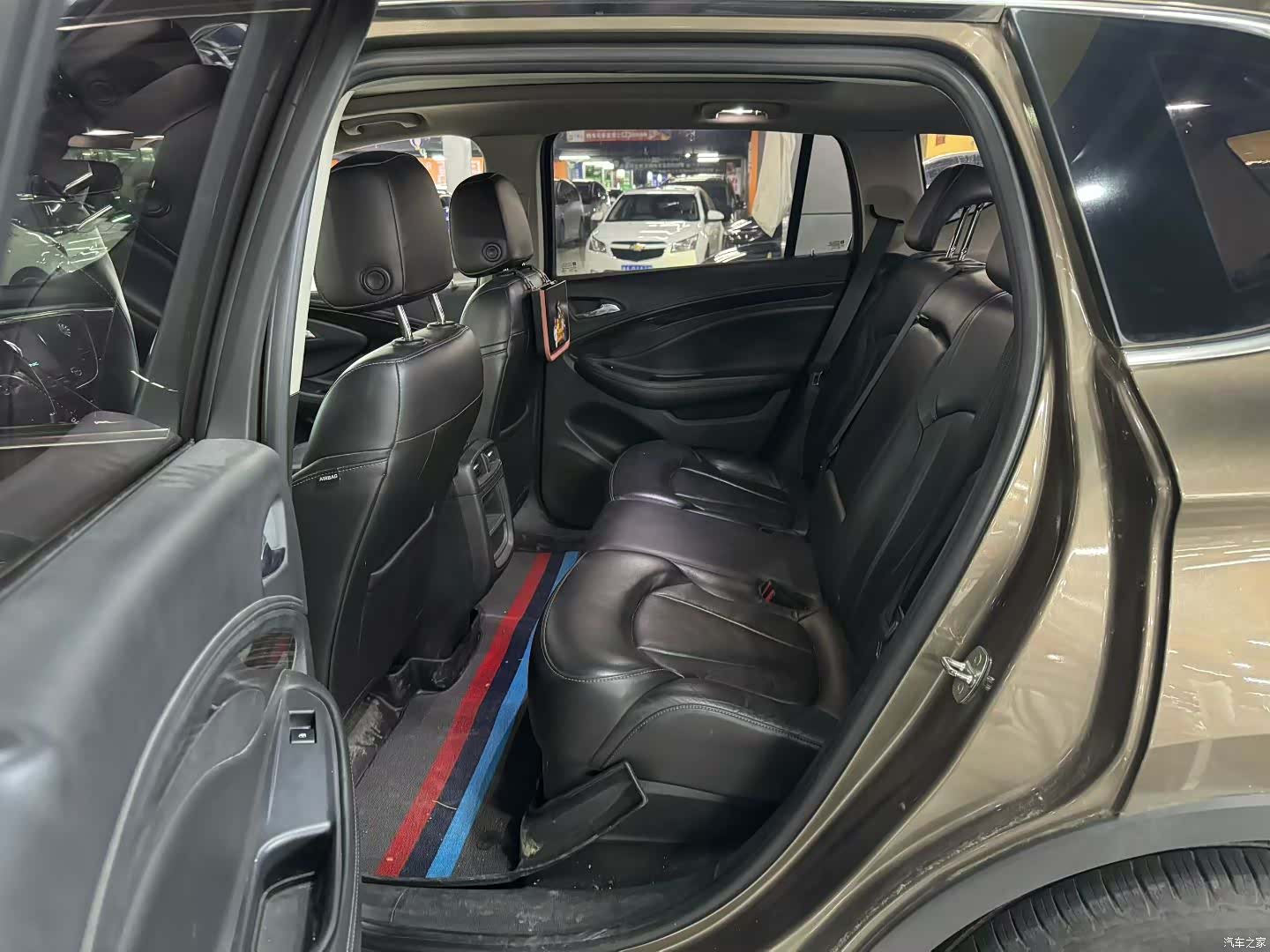 Buick Envision Plus, 2019 все фото