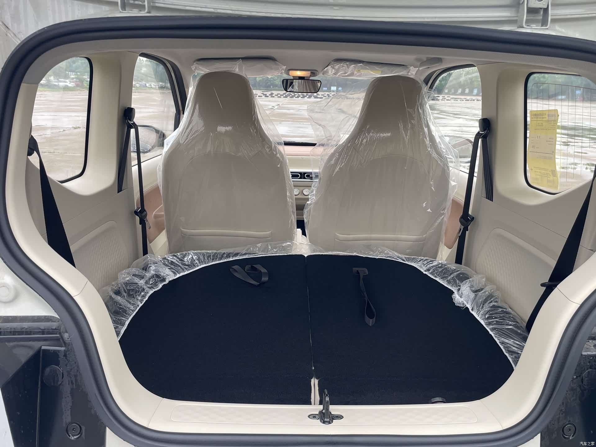 Wuling MINIEV, 2026 9