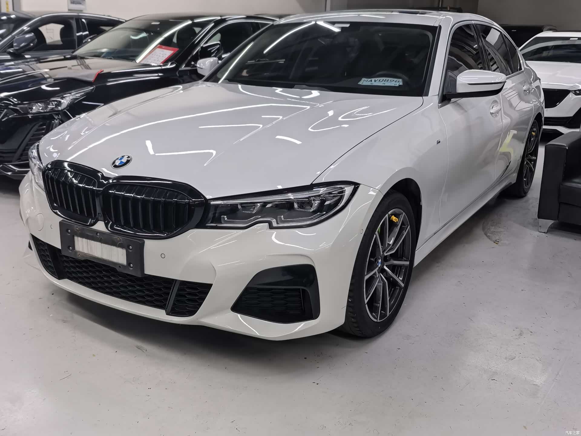 BMW 3 Series, 2021 1