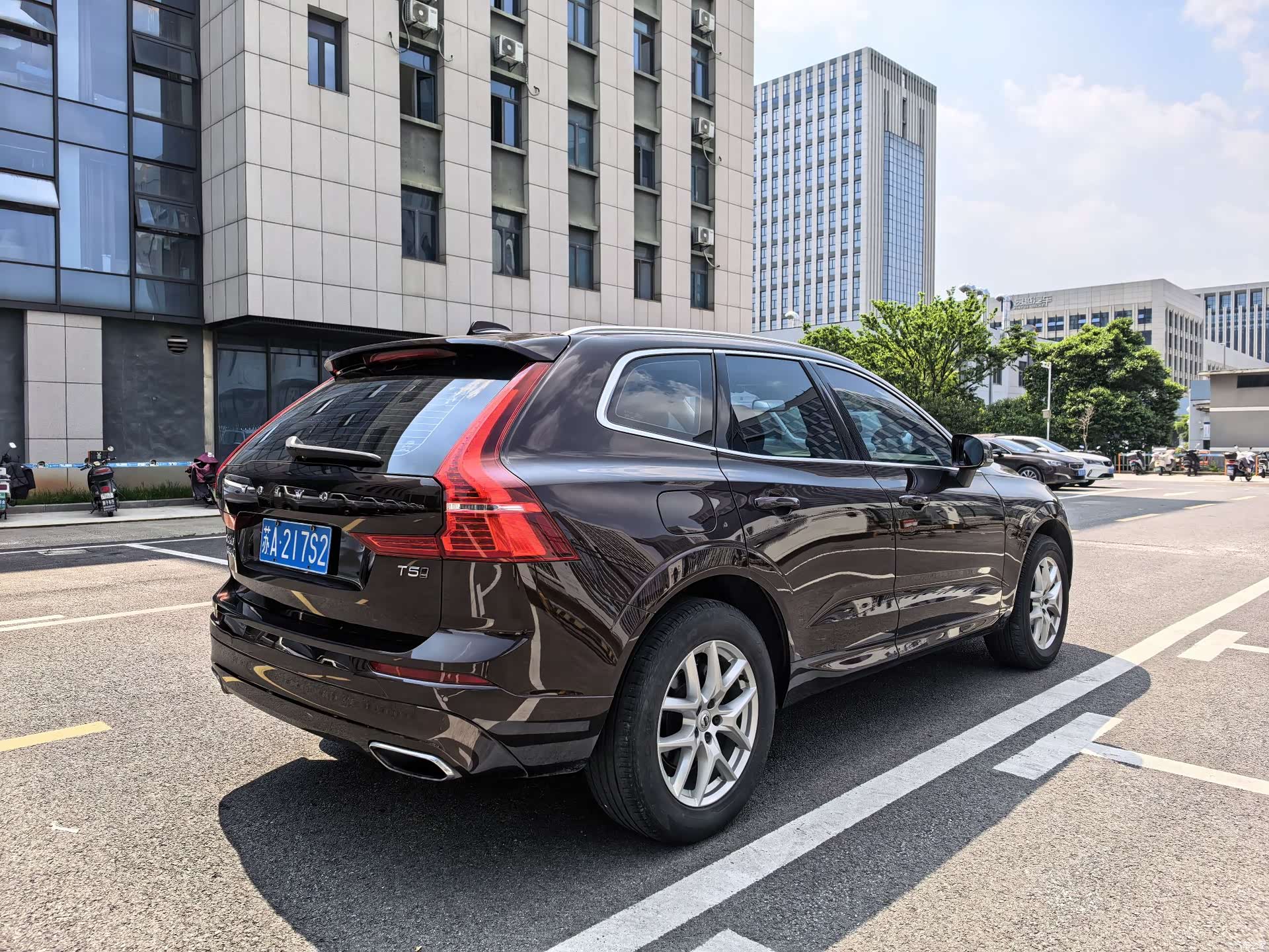 Volvo XC60, 2018 все фото