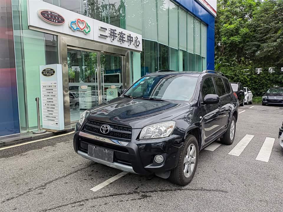 Toyota RAV4 Rongfang
