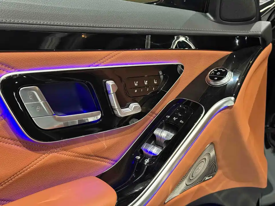 Mercedes-Benz Maybach S-class