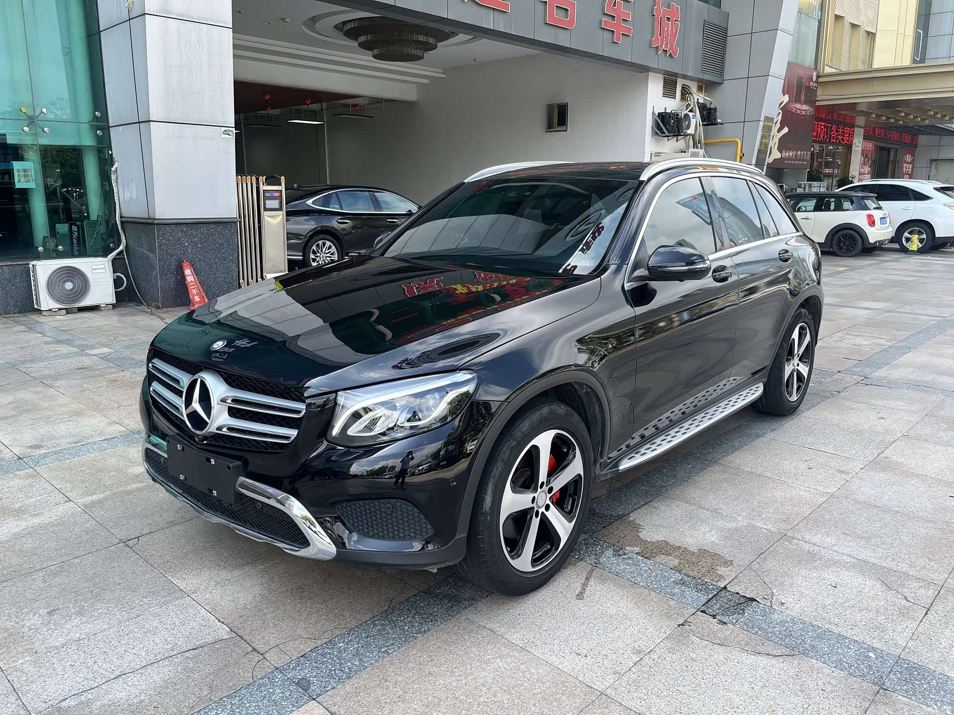 Mercedes-Benz GLC, 2016 1