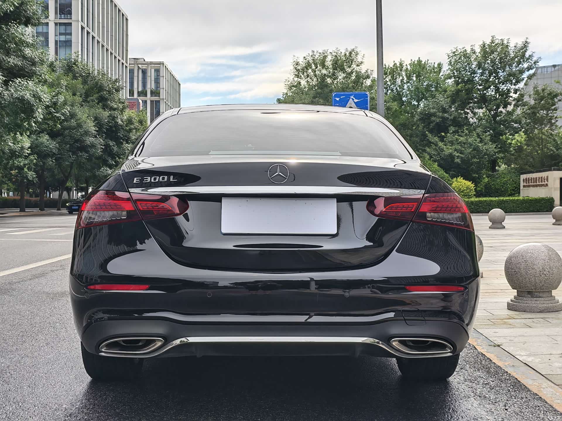 Mercedes-Benz E-Class, 2023 8
