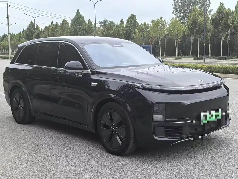 Li Auto Ideal L8