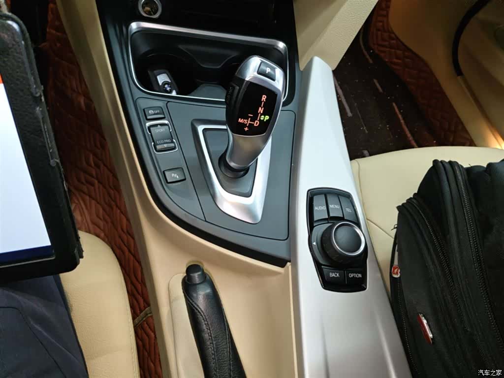 BMW 3 Series, 2015 14