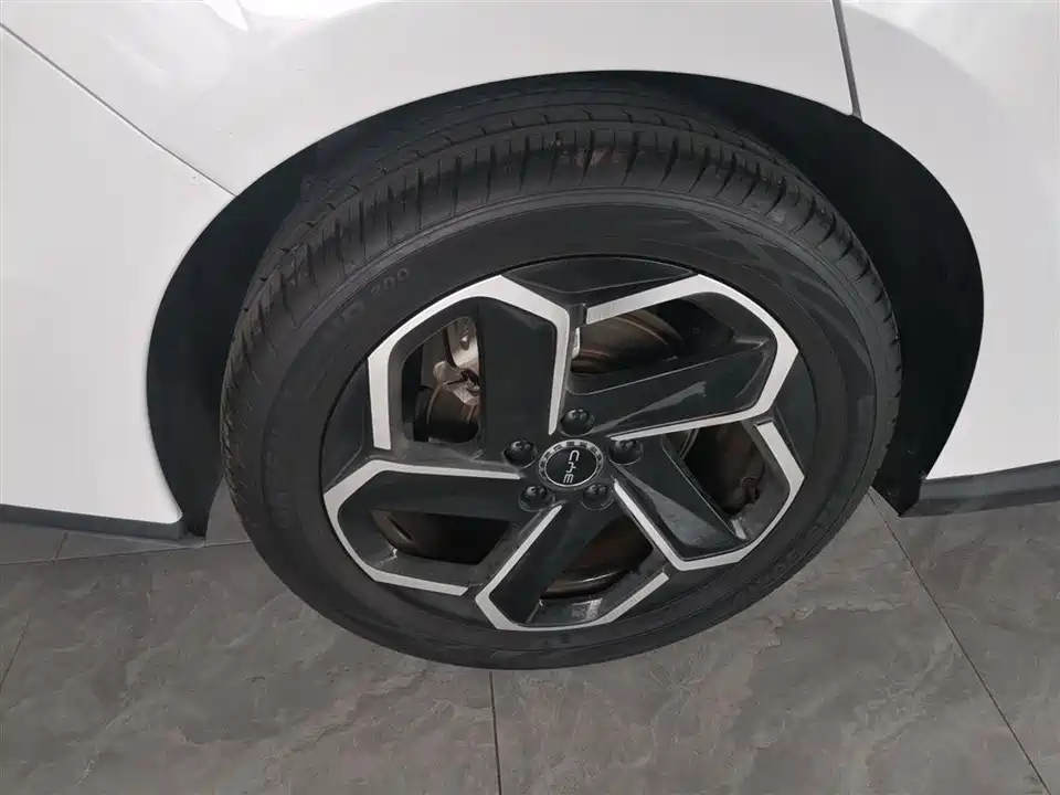 BYD Seal 06