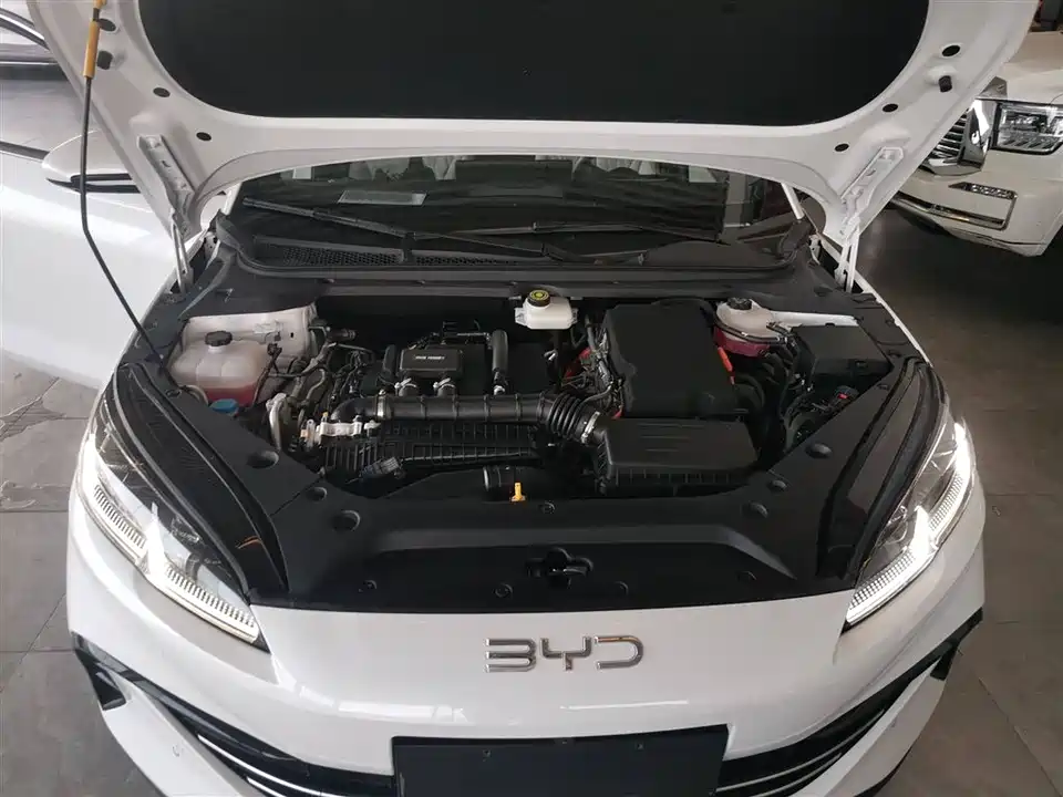 BYD Seal 06
