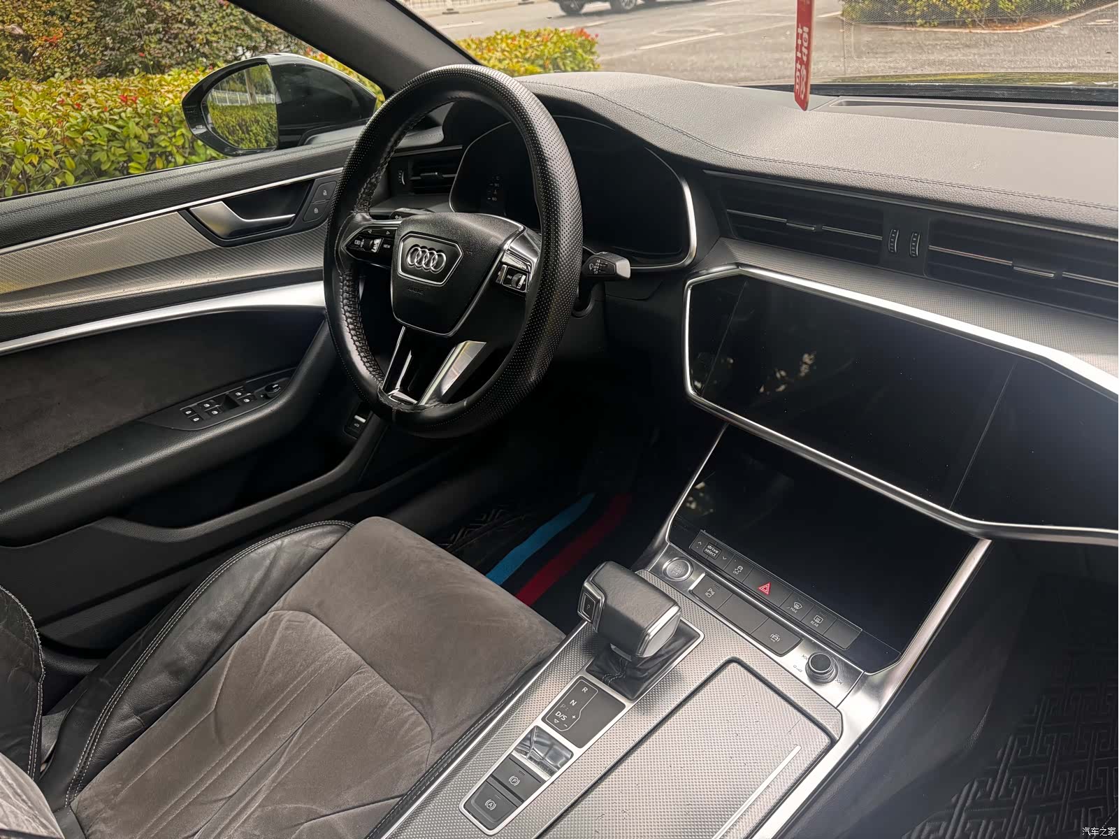 Audi A6L, 2019 14