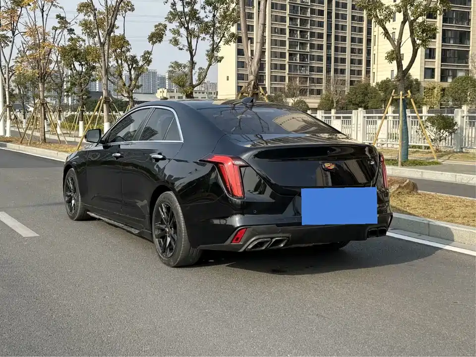 Cadillac CT4