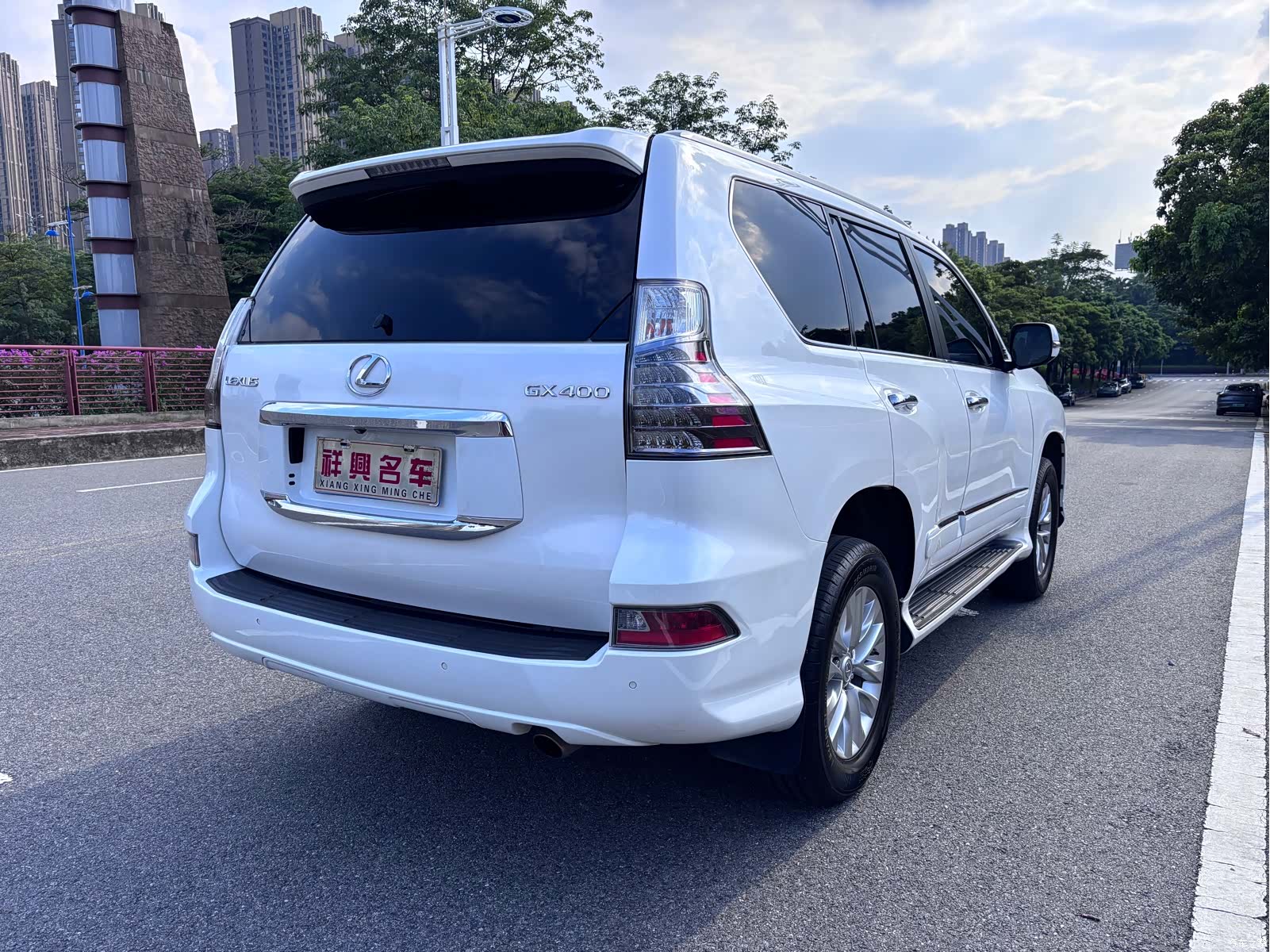 Lexus GX, 2013 15
