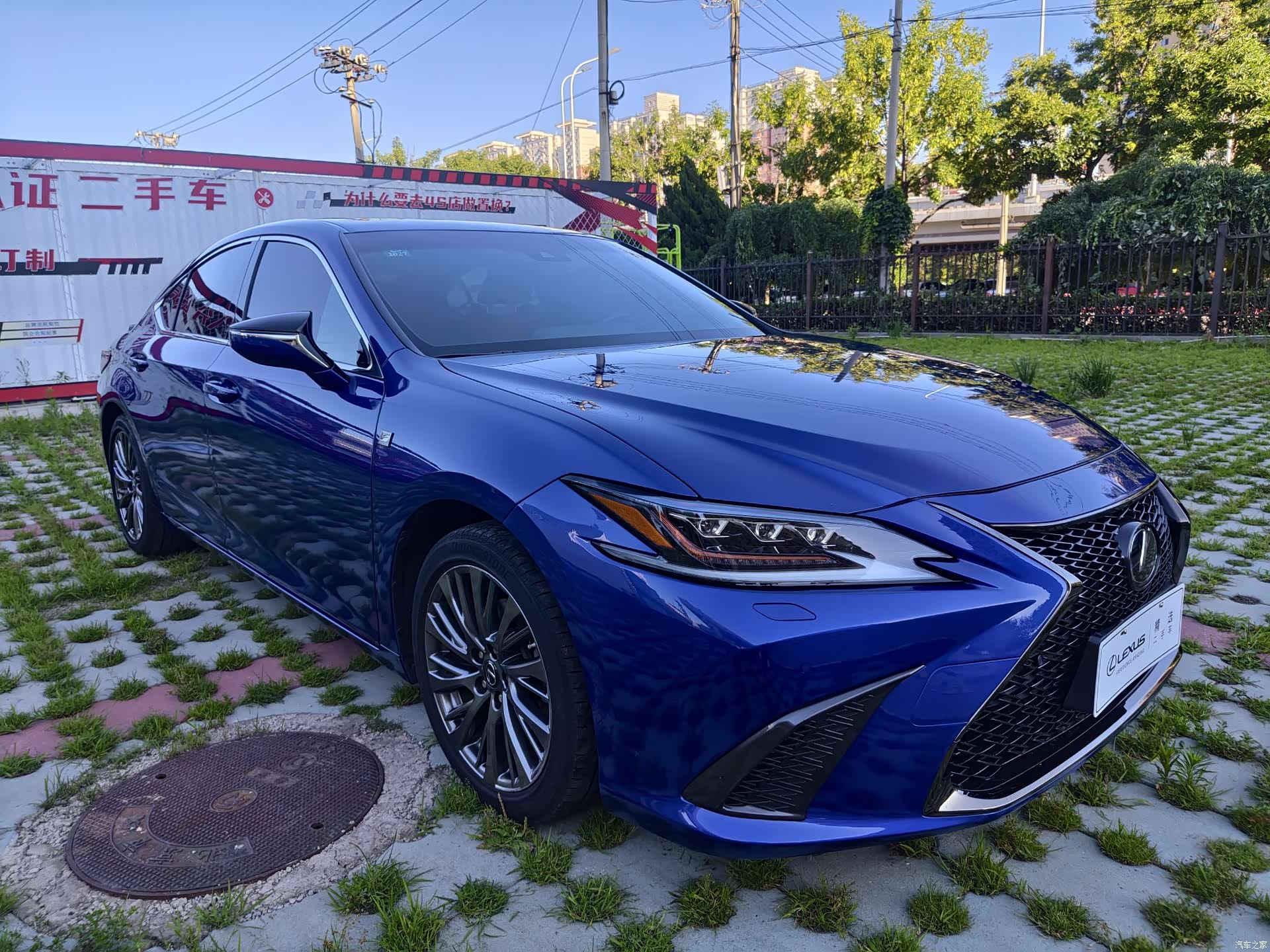 Lexus ES, 2019 7