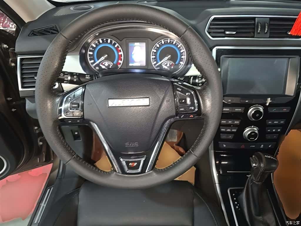 Haval H2, 2016 11