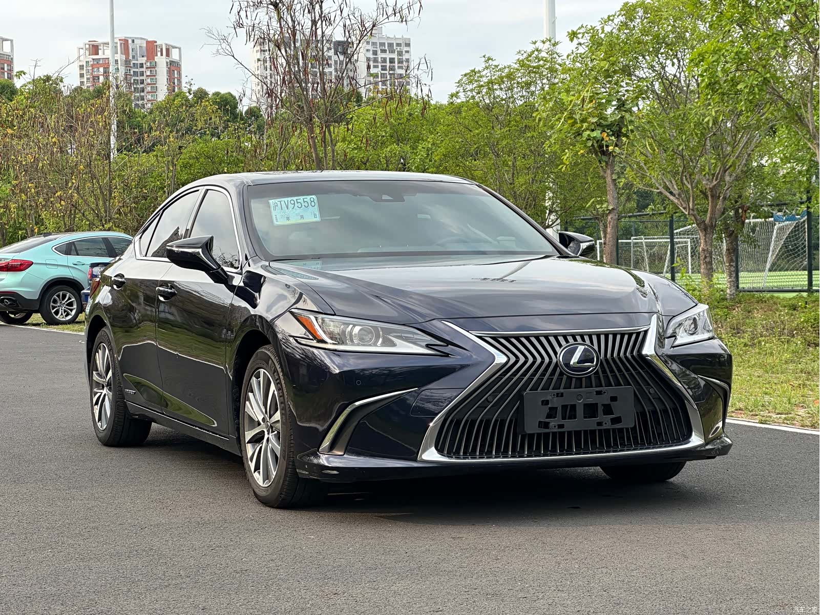 Lexus ES, 2018 3